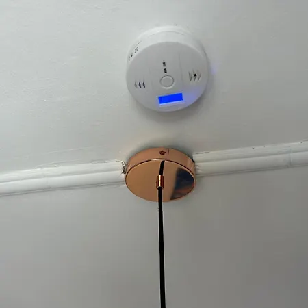 Short-lets D33, Part Of The House Is Available For Short-term In Center Apartamento Sorrento