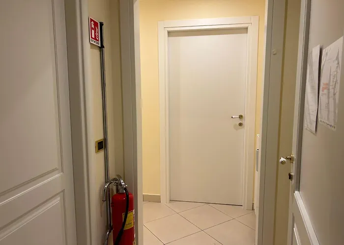 Short-lets D33, Part Of The House Is Available For Short-term In Center Apartment Sorrento