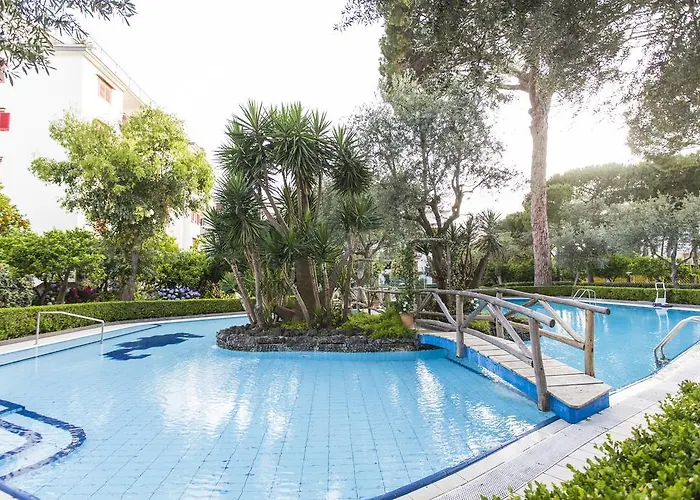 Short-lets D33, Part Of The House Is Available For Short-term In Center Lejlighed *